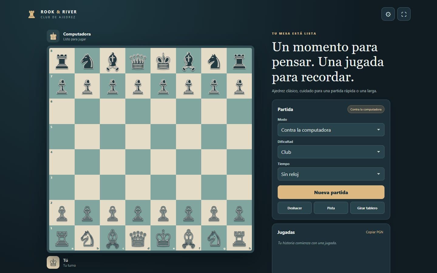 Tablero de Ajedrez en español tras una apertura contra la CPU.