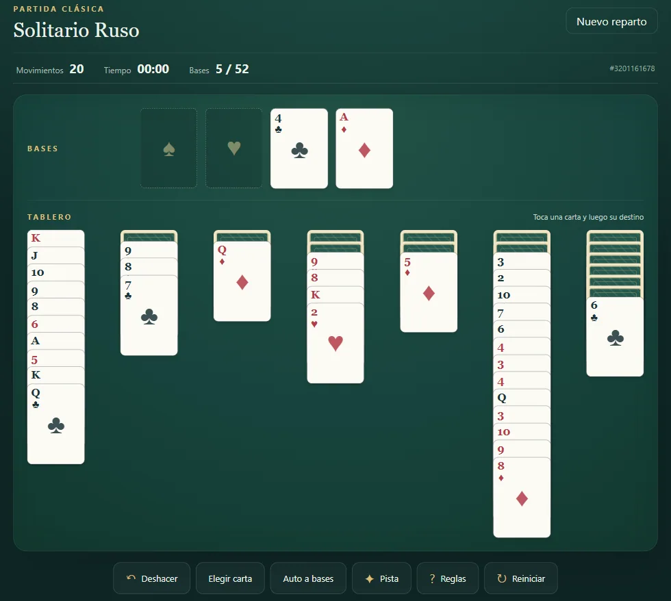 Tablero de Solitario Ruso, posición 3 de una partida real con cartas repartidas y cimientos visibles.